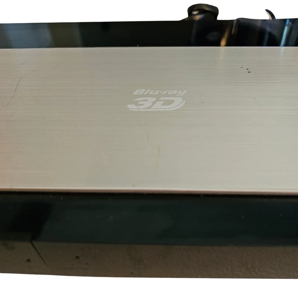 Samsung BD-F7500 3D Blu-ray Disc Player Silver Black BD-F7500/ZA High End‎